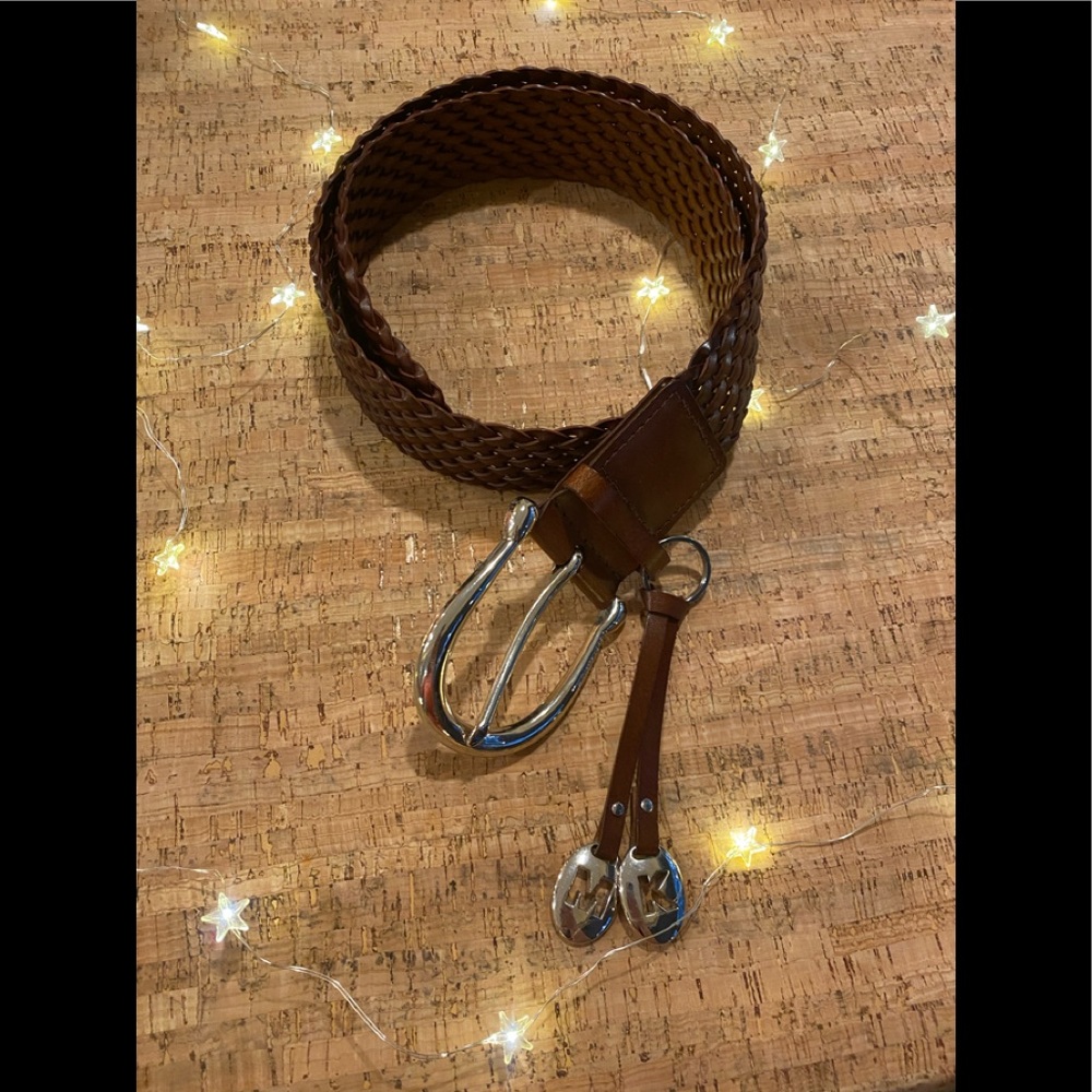 Michael Kors genuine leather brown belt 💗💞Sz-Med